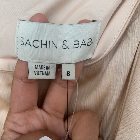 SACHIN & BABI Chelsea Bow Gown Champagne size 8 NWT - Picture 9 of 14